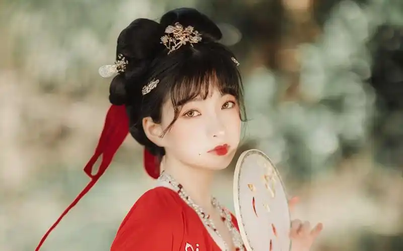 短发汉服发型教程你见过辣么简单的手挽发髻吗