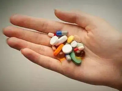 慎重!感冒药千万别这样吃了,27岁研究生从住院到去世仅7天