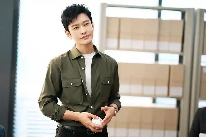 千篇访谈|黄晓明:凡事淡然一笑是我目前最希望的状态