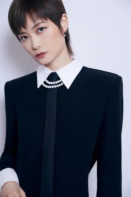 #李宇春献唱你是如此难以忘记#