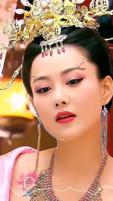 张馨予饰演的苏妲己媚骨天成