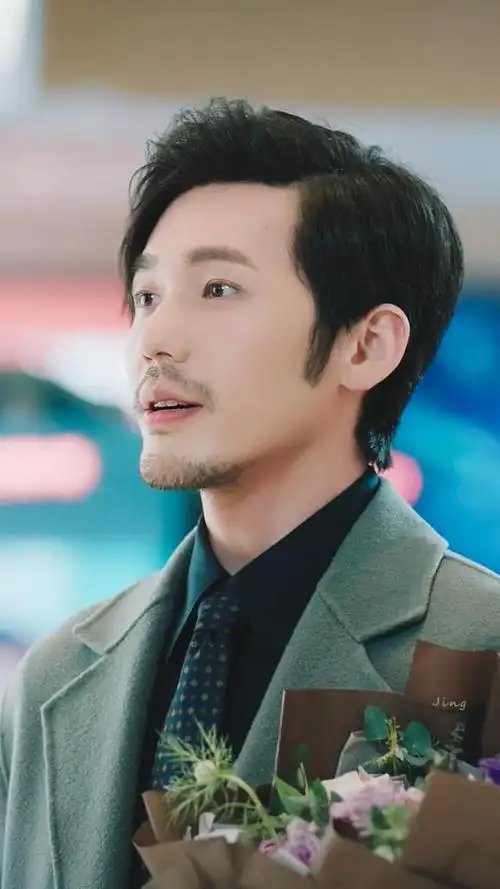 30多岁还能演学生的男演员我只服这4位这才是满脸的少年感