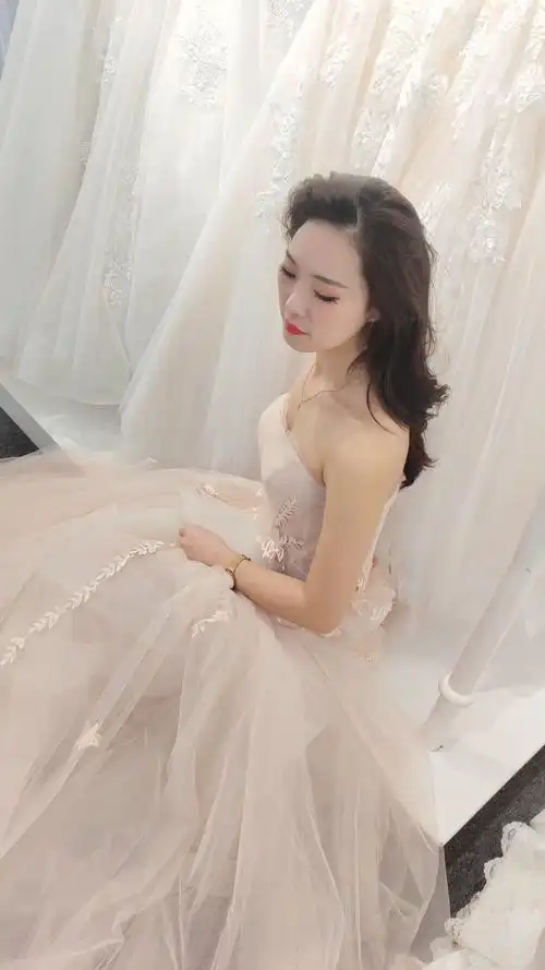 婚纱礼服初入堆糖,堆糖的小美女们