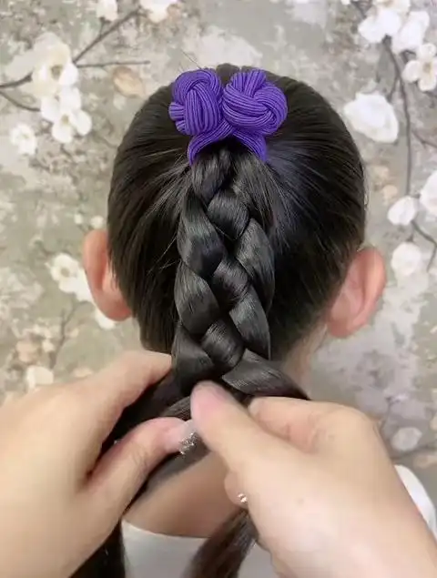 儿童麻花辫高马尾,花样马尾扎法,手残党的都会,一分钟搞定-度小视