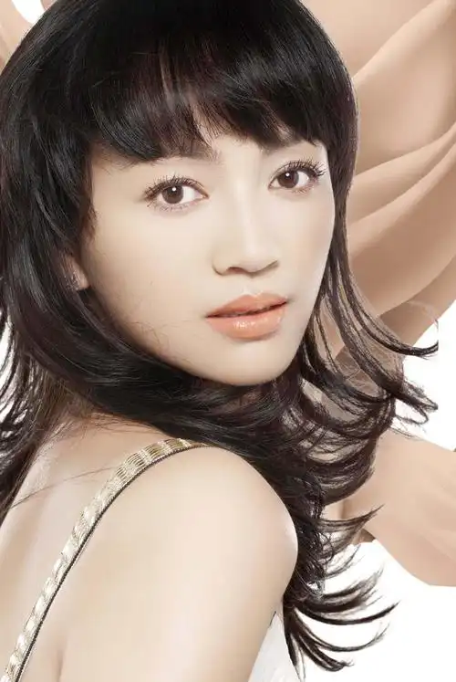 著名艺人罗海琼