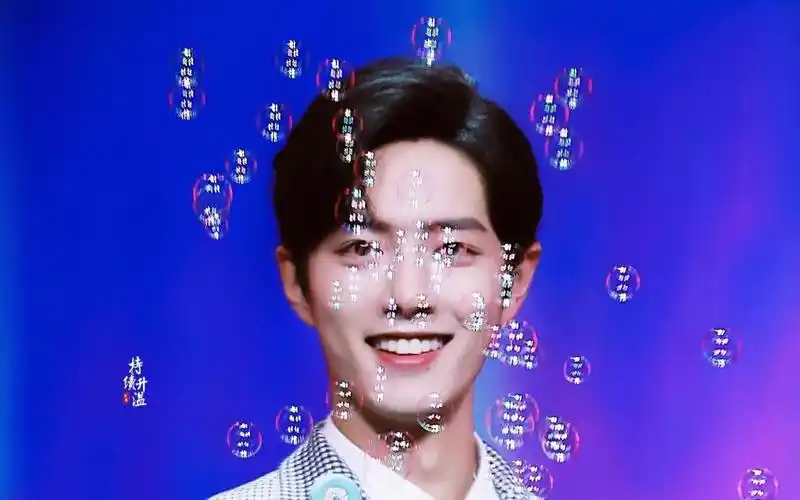 邻家学长肖战时尚休闲帅气写真,高清壁纸图片,大陆明星-回车桌面