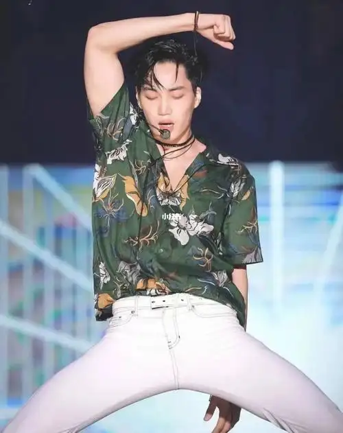 顶胯更性感的开爷