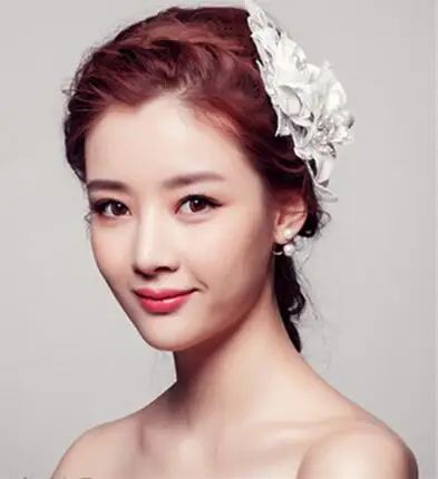 时尚韩式新娘发型 婚礼浪漫新娘