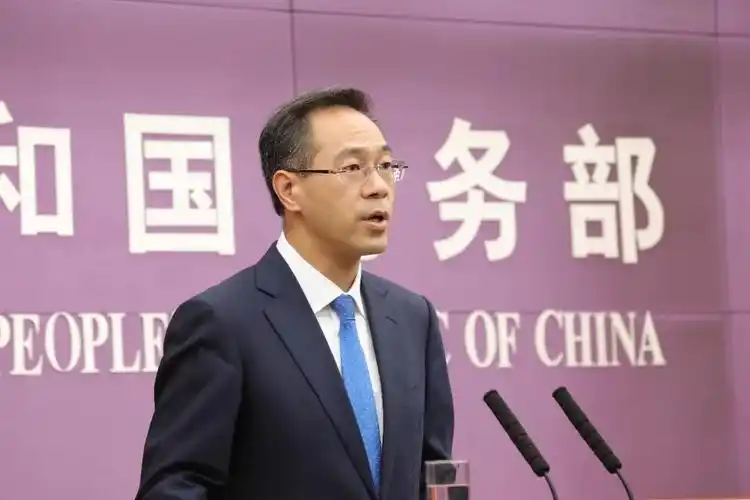 商务部预计今年全年实际使用外资将突破万亿元大关