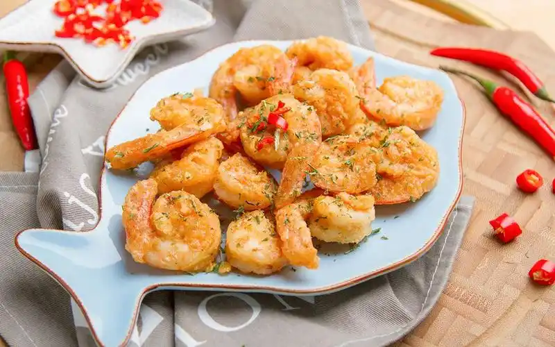 b>小羽私厨 /b>之咸蛋黄焗虾