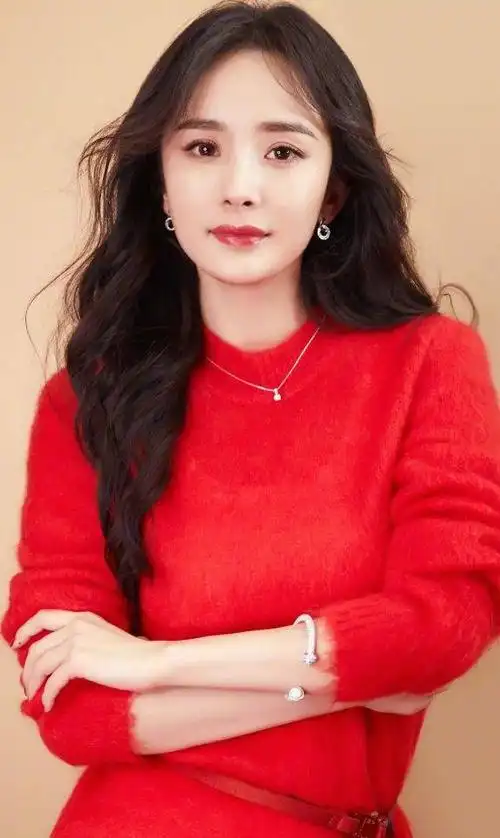 影视明星杨幂写真合集:时尚优雅,气质迷人!