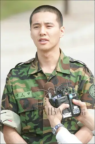 能经得起换发"考验"的韩国男神有几位