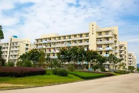 2022年贵定师范学校招生计划