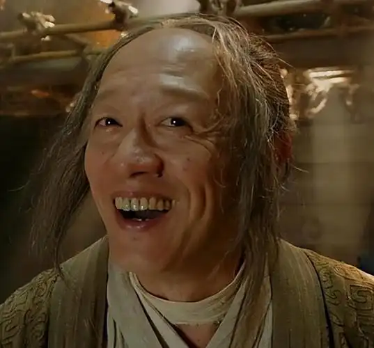 在拍摄《绣春刀》时,电影中那个战斗力天花板的"加钱居士"丁修,其实