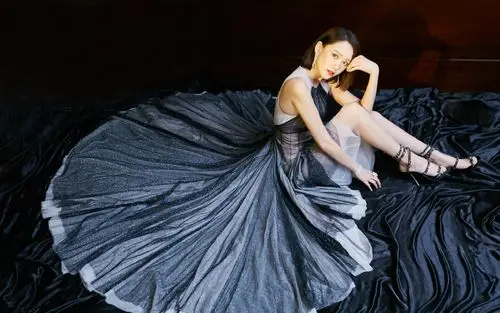 陈乔恩成熟性感写真桌面壁纸