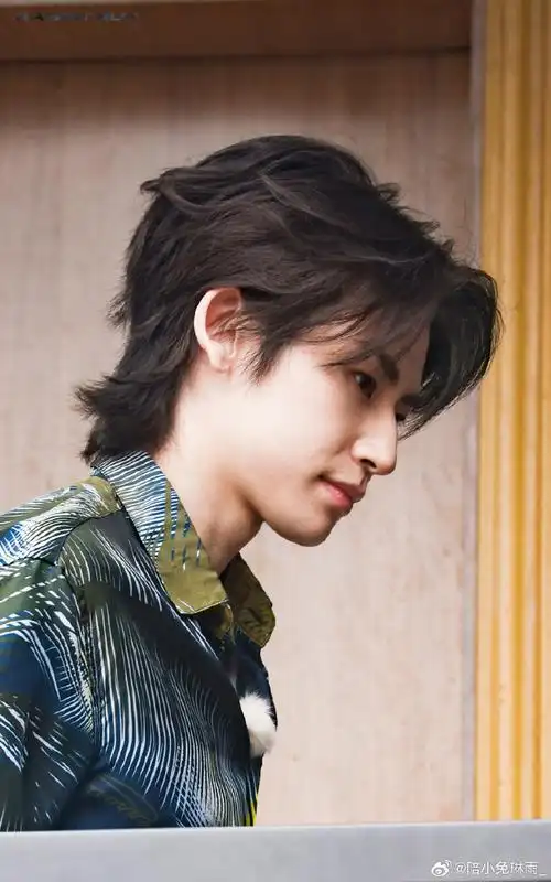 小鬼王琳凯超话问问鬼姐们音你而来,我们仨,说唱梦工厂小鬼都是常驻吗