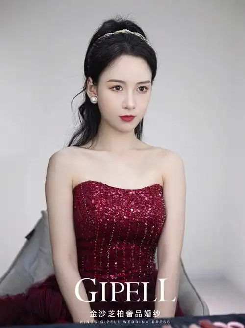 气质晚礼服60女明星级妆容造型保定婚纱