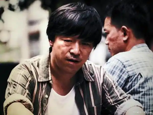 黄渤《学爸》里的卑微,却是最伟大的爱