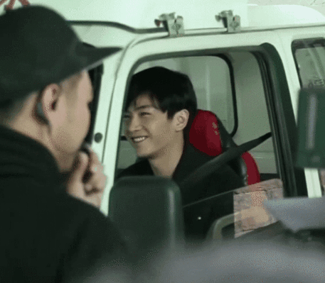 陈晓新戏复刻当年头纱吻这地动山摇的激情戏陈妍希竟然忍了