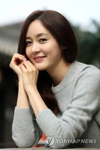 成宥利昨与职业高球手成婚 婚礼礼金全捐