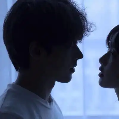 情侣头像带点意境成熟高清有意境的成熟情侣头像一对两张图片