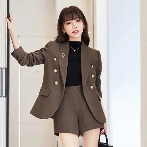 西装外套女冬春高端职业上衣洋气时尚休闲加厚毛呢小西服短裤套装