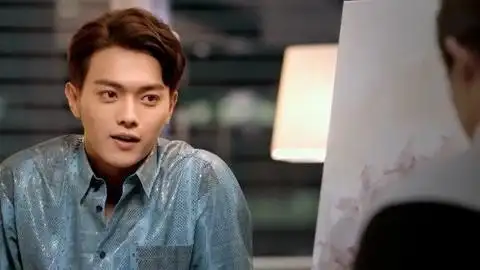 蓝色生死恋:许凯对赵露思有强烈兴趣,没想到俊熙却不同意