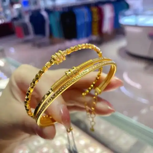 新品时尚小克重黄金手镯