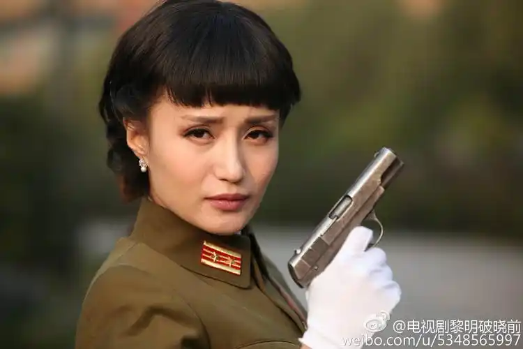 谜一样的女郎:万美汐 - 文章