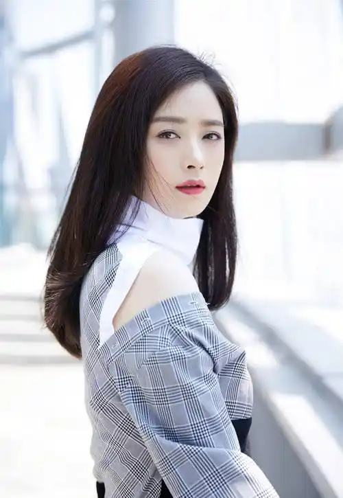 又美又"胖"的她:38岁还单身,半辈子都在拼事业_蒋欣_叶祖新_角色