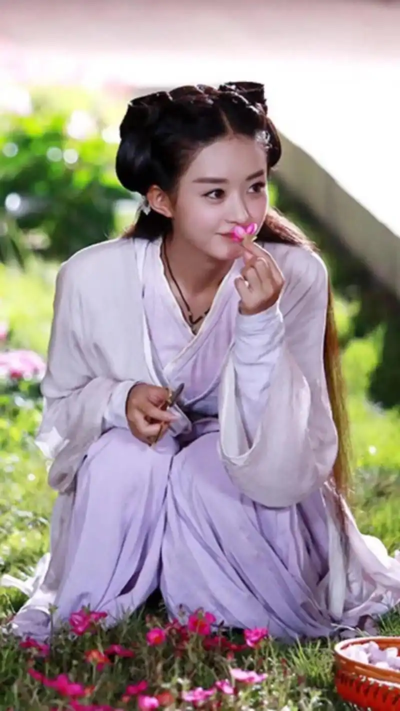 我当初一定是"瞎"了,才会觉得赵丽颖的"花千骨"很丑