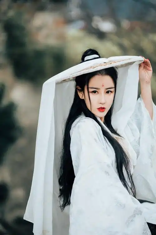 没有温婉也没有贤淑只有霸气的古装写真