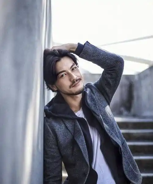 有金城武 竹内封神的颜值-票房剧透网