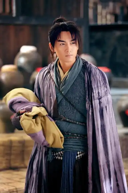 《神雕》陈晓变身魔性奶爸 怀抱郭襄有爱|神雕侠侣|陈晓|奶爸_新浪