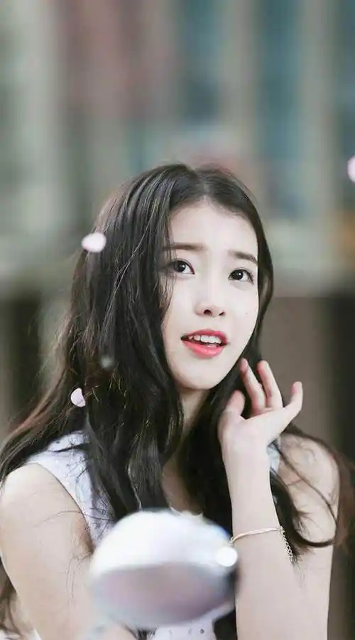 三年的亚洲最佳女歌手,颜值高唱功好,把mama拉黑后反遭力挺!