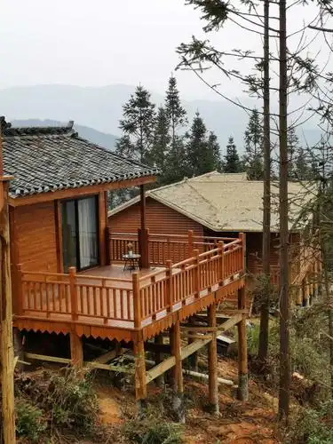 大山深处小木屋