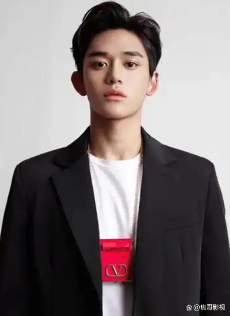 黄旭熙kpop太上皇sm为什么这么捧他