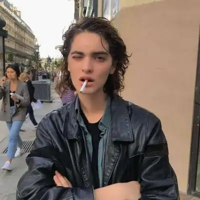 优质高清的ins风欧美男头2022最新 小众罕见高颜值欧美帅哥头像_欧美