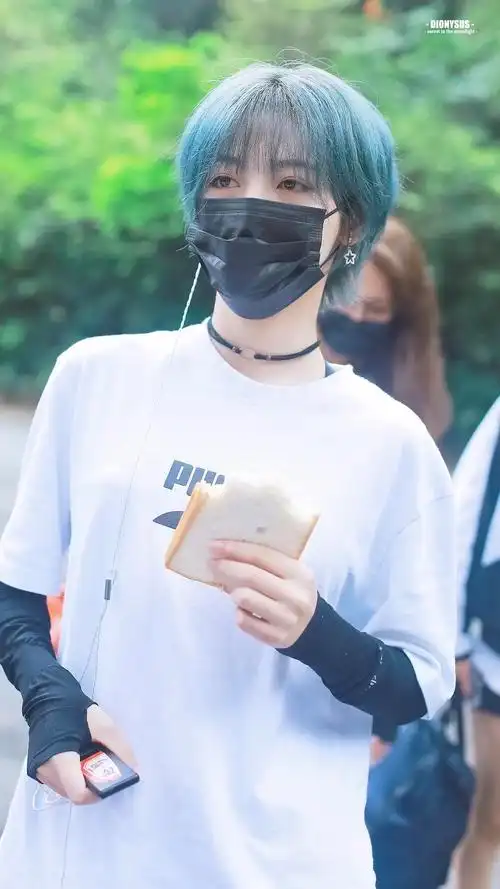 观秀组周末安利有感赵粤短发多图预警