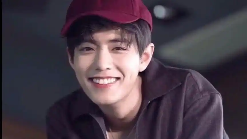 肖战最全笑容合集,看看你是哪个入坑的?我是泰国见面会那场