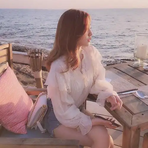 2月22日 22:45   关注   野洵 侧脸女 侧脸 韩系 女头 气质女 清侣