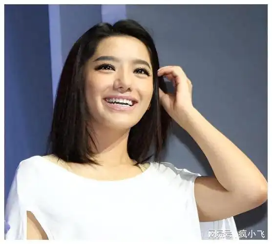 超女冠军江映蓉:为整容竟成"怪物",全身仅有眼珠是自己的|新歌|郁可唯