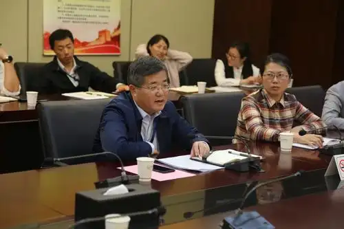 坚定理想信念强化担当作为全力推进徐圩新区开发建设闫红