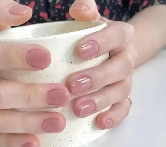 2023年夏季显白短款美甲,多巴胺美甲流行,你竟然还不知道?
