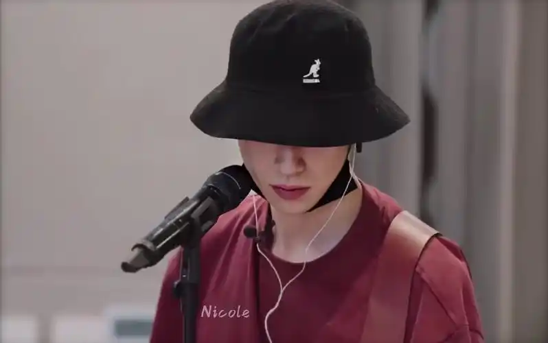 来源:小鬼超话鬼姐自截 - 堆糖,美图壁纸兴趣社区