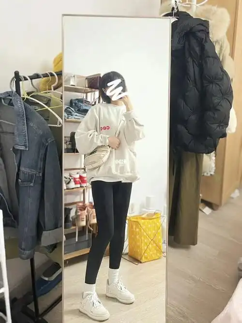 94斤163cm休闲保暖卫衣穿搭