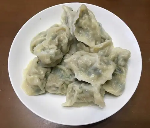 菲菲菲菲123做的韭菜猪肉馅儿饺子