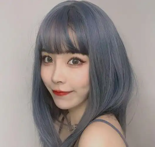 大家有没有什么推荐的,不用漂的发色