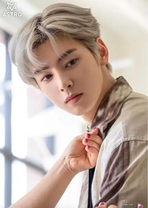 韩国男明星都太精致了