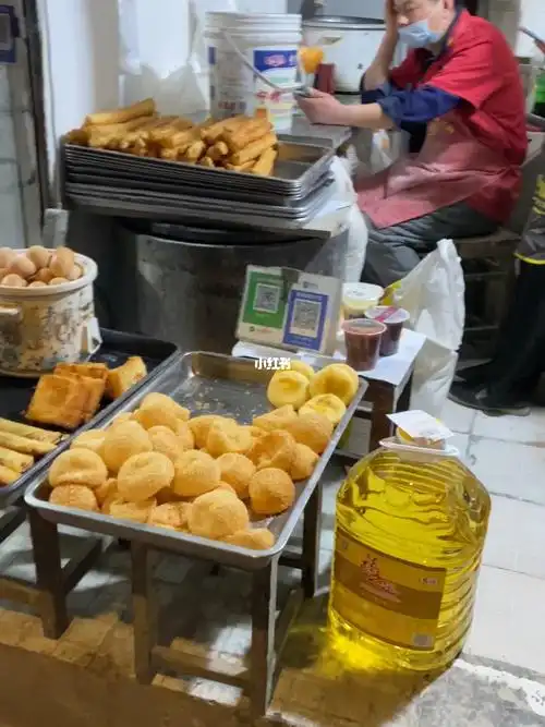 记忆中的老油条这个店开了不知道多少年啦